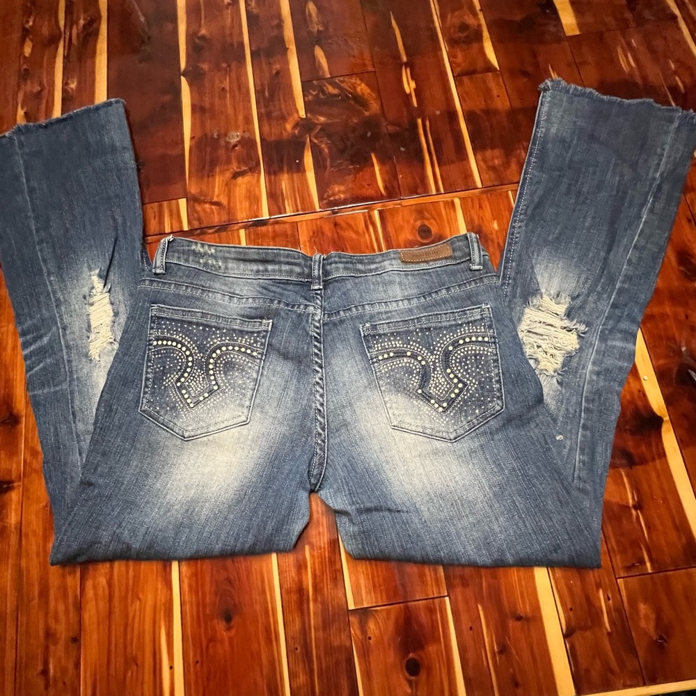 Machine Ripped Jeans. Size 7. - Picture 4 of 14